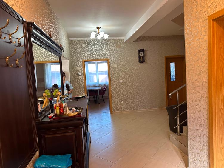 Vilă exclusivistă în Urseni 250 mp construiți