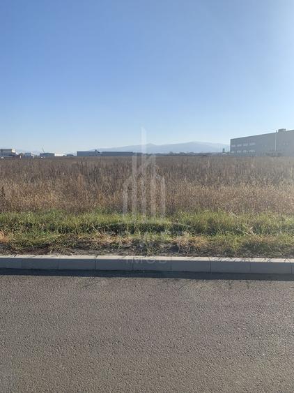 TEREN INTRAVILAN - ZONA INDUSTRIALA VEST-9000 mp, sau 18000 mp