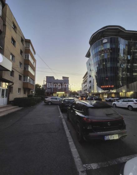 Apartament 4 camere,etaj intermediar,zona Marasti  - 6