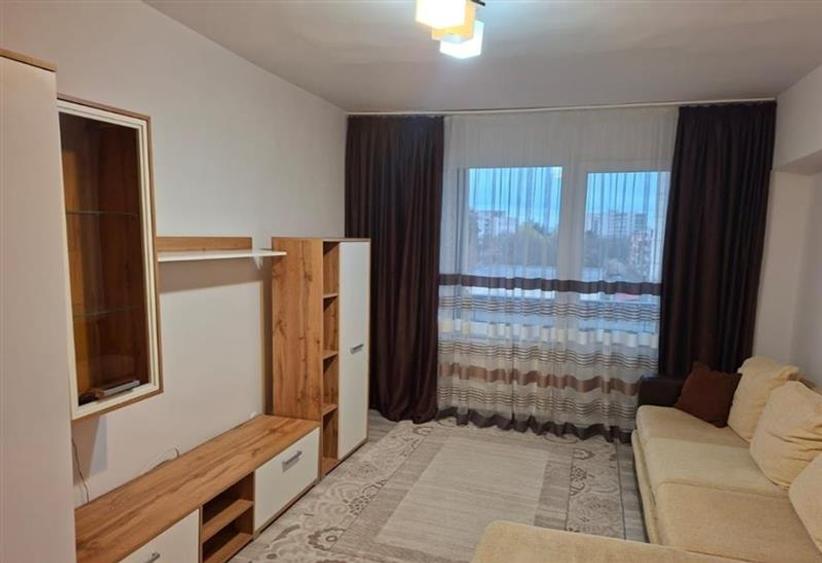 Vanzare in Tudor Str. Infratirii-apartament 2 camere mobilat utilat