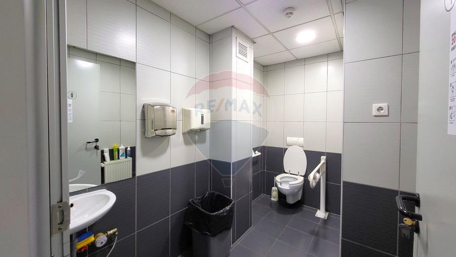 Spatiu birouri de inchiriat 220 - 330 - 550 mp Clasa A. Comision 0%