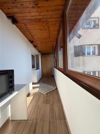 Apartament cu doua camere, de inchiriat, etaj intermediar, in Racadau