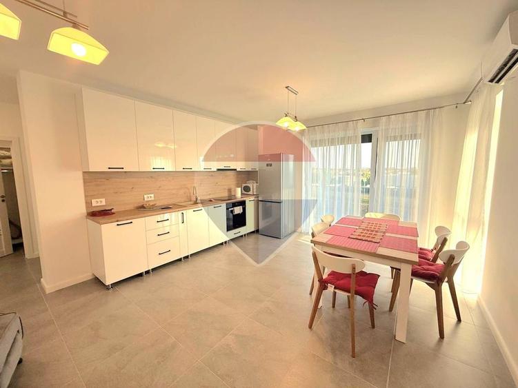 De închiriat apartament cu 3 camere+ 2 parcări Prima Arena