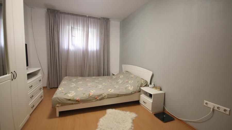 Vanzare casa foarte solida,renovata impecabil.Zona Freidorf.