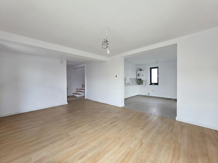 Casa tip duplex, suprafata 115mp, teren 355mp, Ghimbav