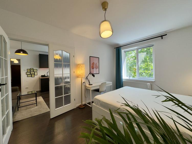 0 % comision Apartament modern 3 camere etaj 2/3, locatie Centrala