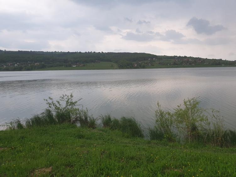 Proprietar vand Teren la Lac Padureni , Jud. Covasna