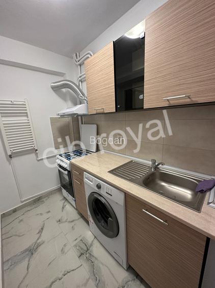 Inchiriez garsoniera,Calea Vitan 231,zona Auchan - 10