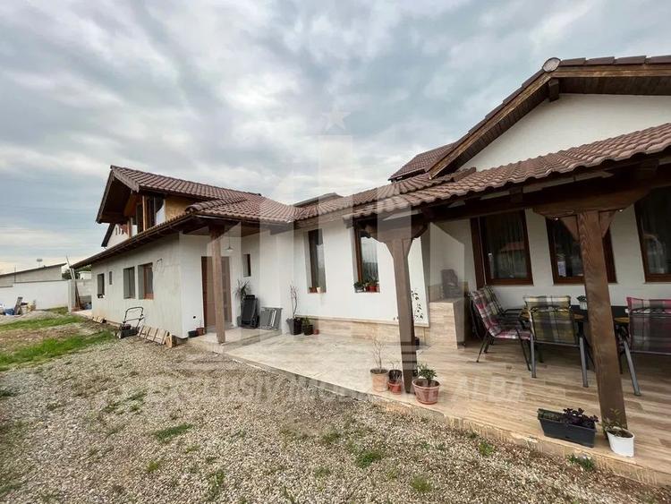 Casa individuala | 1 Nivel | 154 mp | 869 mp teren | Alba-Micesti