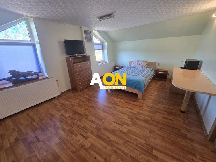 Casa 5 Camere, 2 Bai, 600mp Teren, Zona Oarda