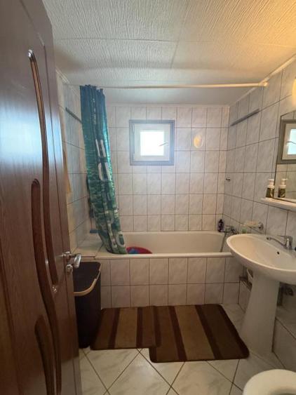 3 Camere Decomndat metrou Gorjului Militari