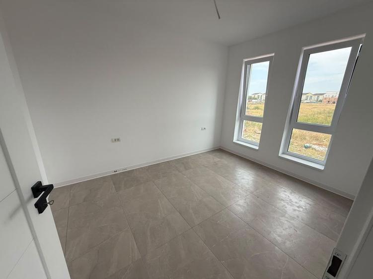 Apartament modern, prima închiriere, complet nou balcon generos
