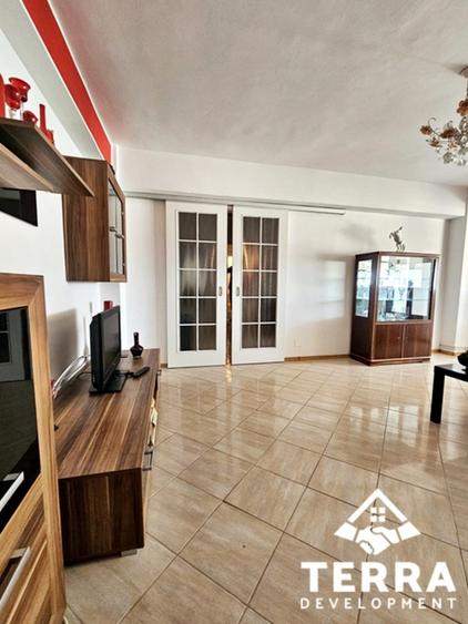 Închiriere apartament 2 camere | Bd. Mamaia | Termen lung