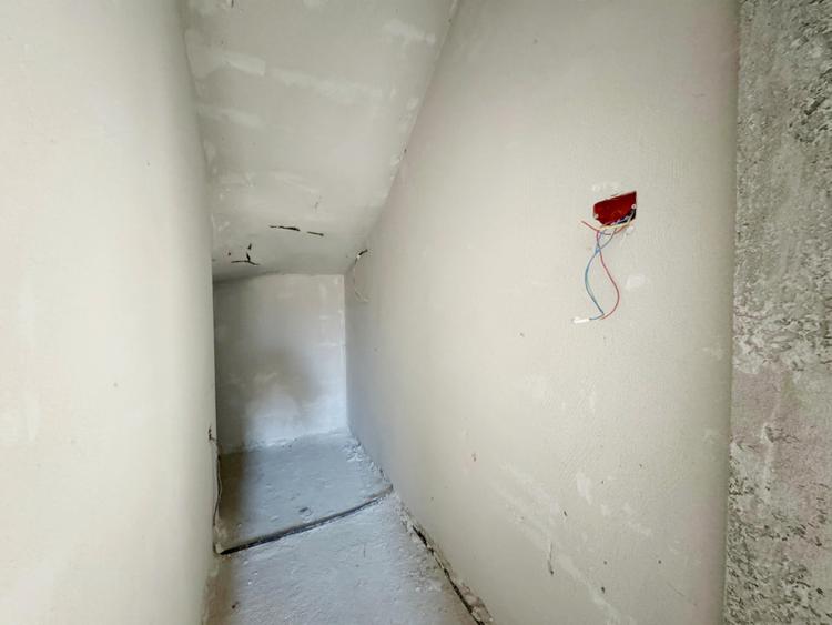 Duplex 4 camere, 110 mp utili, 200mp teren - Giroc