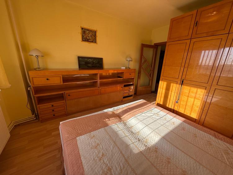 DE ÎNCHIRIAT | APARTAMENT SPAȚIOS | ZONA TROCADERO