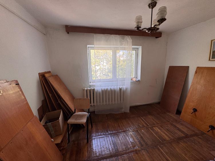 Apartament 3 camere decomandat | Aleea Curcubeului, Botoșani