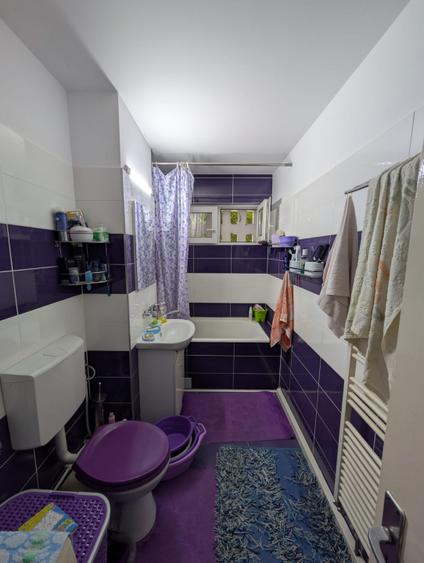 Apartament 4 camere la etajul 1, cartier Manastur