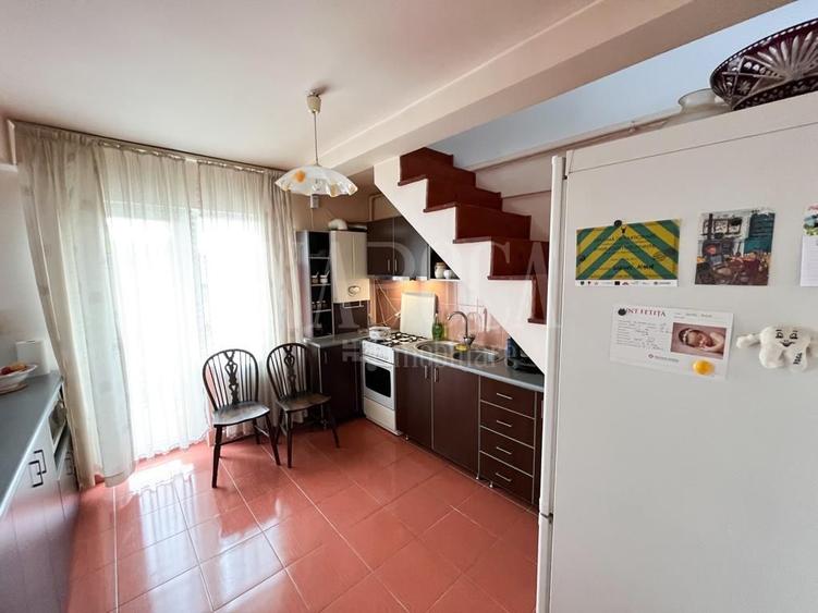 Apartament 5 camere de vanzare in Bulgaria, Cluj Napoca