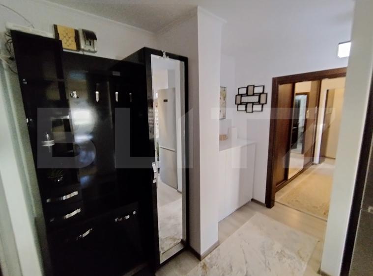 Apartament 3 camere, decomandat, Posta 1 Mai, etaj 3/4