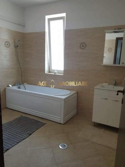 Casa Bragadiru de inchiriat | Curte proprie | Centrala | Parcare