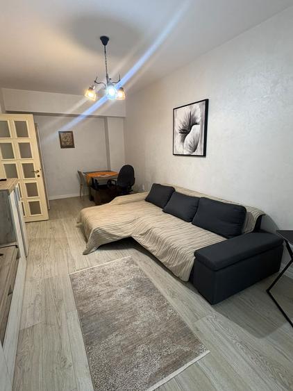 Apartament de vanzare cu 2 camere decomandat- Royal Town Copou Iasi