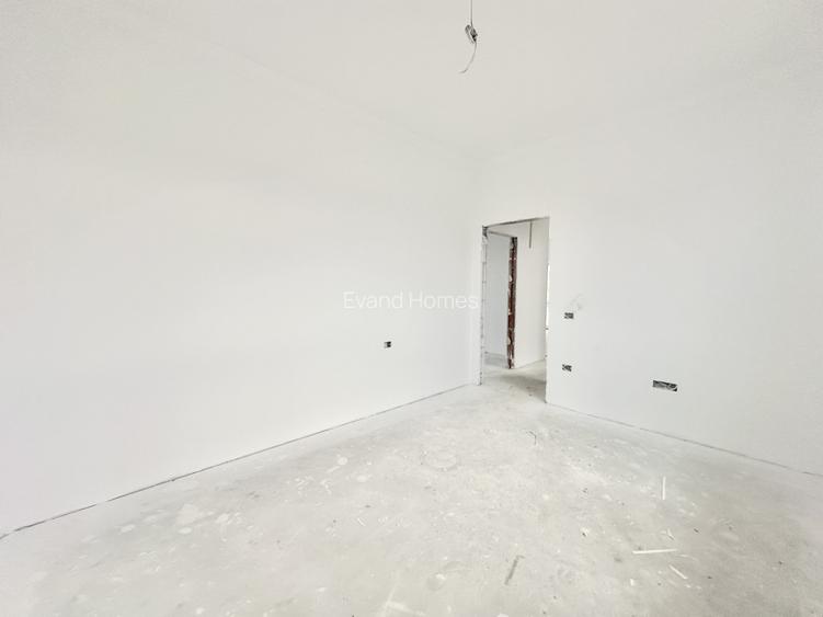 Duplex pe parter | 3 camere | 275 mp teren | Mosnita/Calea Medves
