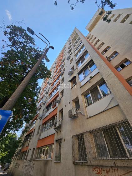 Închiriez garsonieră Strada Avrig  - 7