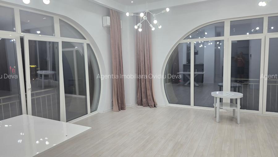 Inchiriez apartament 2 camere in Deva, zona ultracentrala, etaj 1 - 3