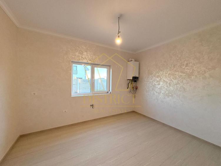 Duplex cu 4 camere si bucătărie închisă | Mosnita Veche