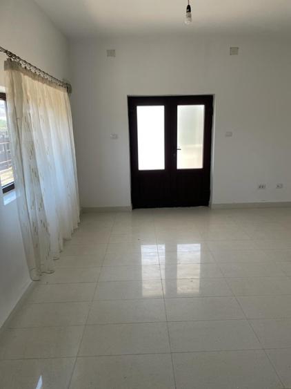Casă spațioasă 184 mp de vânzare – Sadova, Dolj