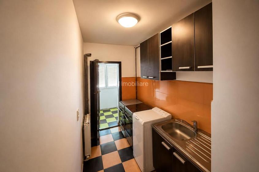 55000 euro -Garsoniera Gorjului - centrala proprie- bloc 1982 - 3