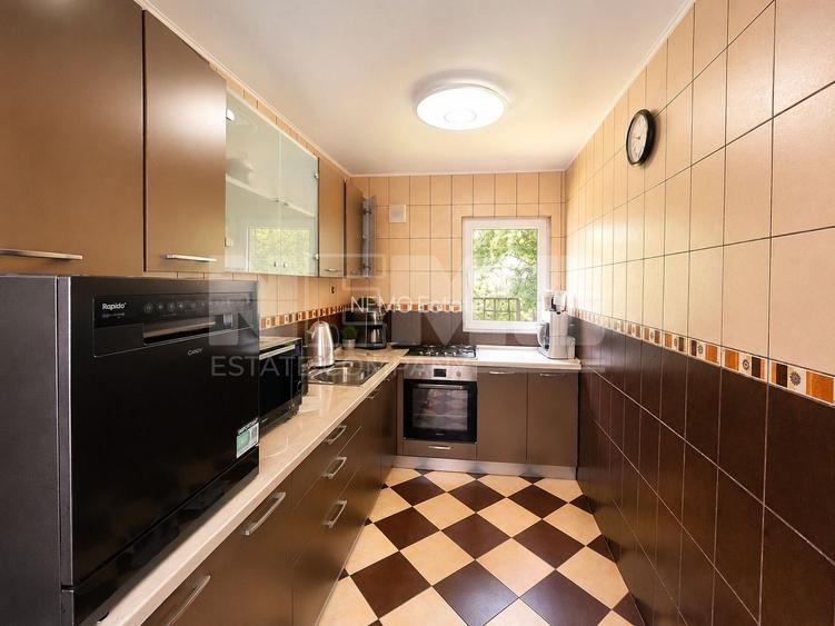 Apartament la vilă de Închiriat |Suceava/Central | 400E /luna - 4