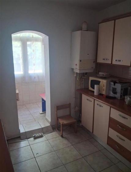 Apartament 2 Camere Decomandat Tomesti Etajul 1