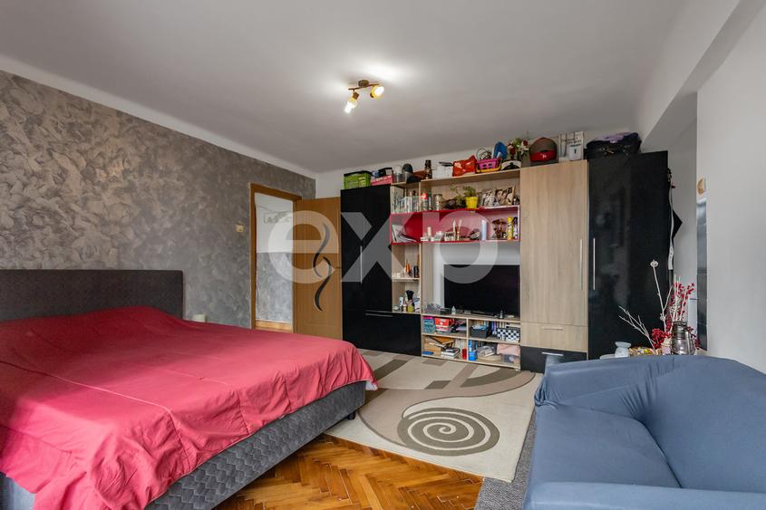 De vânzare apartament 2 Camere în Buziaș