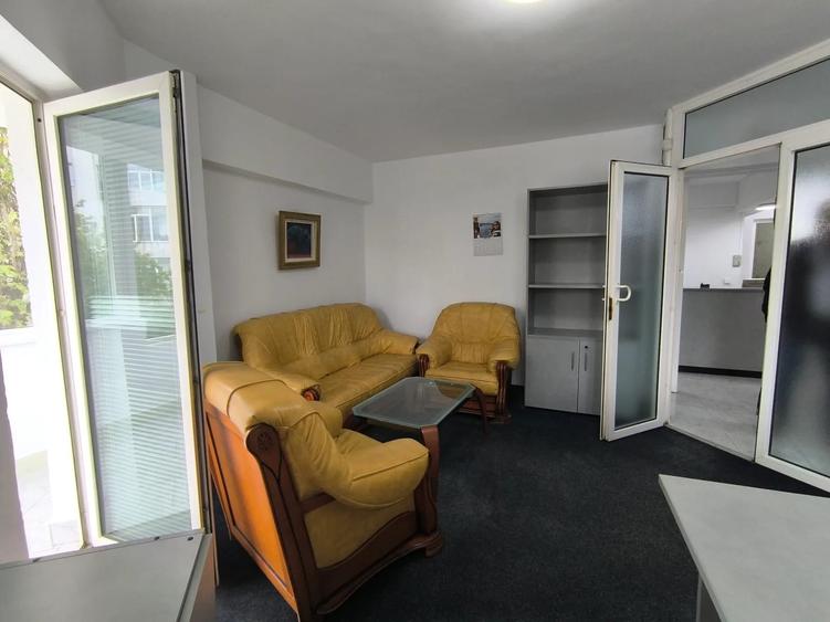 PENINSULA (cod03)- Birouri luminoase , mobilate si parcari !