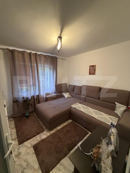 Apartament de vânzare cu 4 camere, 115 mp, zona Micro 16