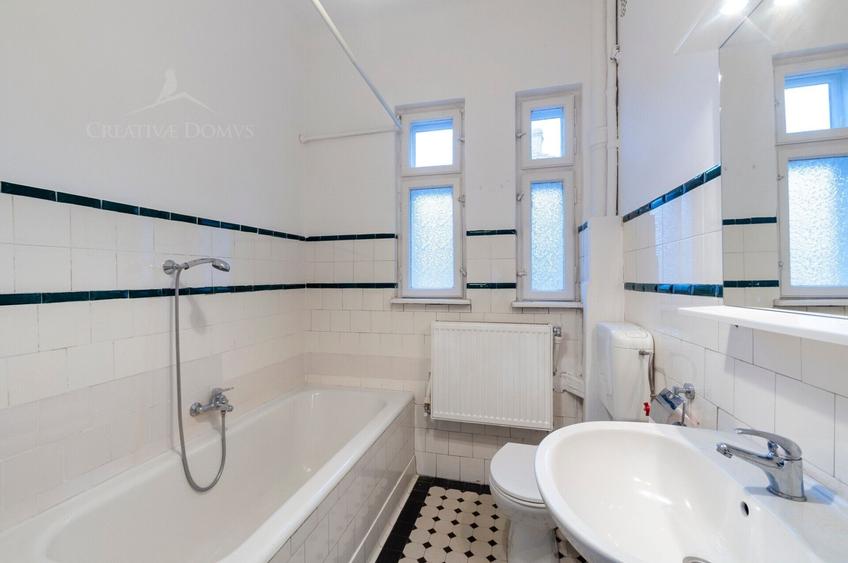 Domenii - Apartament in vila, cu garaj, 4 locuri de parcare, curte