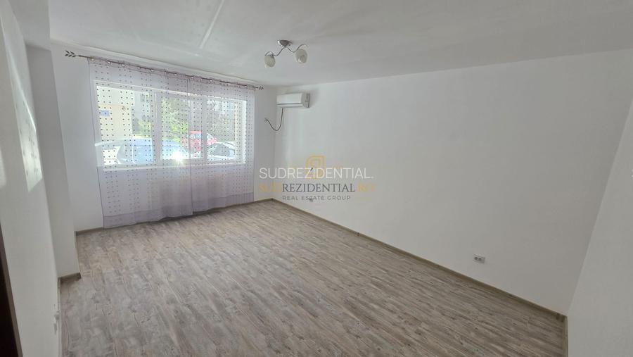 Apartament 2 camere de vanzare, loc de parcare, acces metrou Aparatori - 8