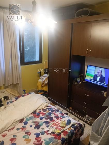 Apartament 3 camere -12 minute de mers  pana la metrou Costin Giorgian - 4