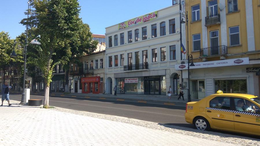 Cladire ultracentral blv Tomis strdala