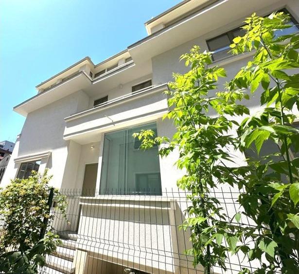 Vila recent renovata Dorobanti