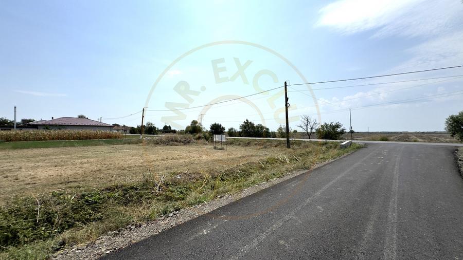Teren intravilan 1450 mp 397 DN1F - Loc. Ghenci - Comision 0% cumpărător