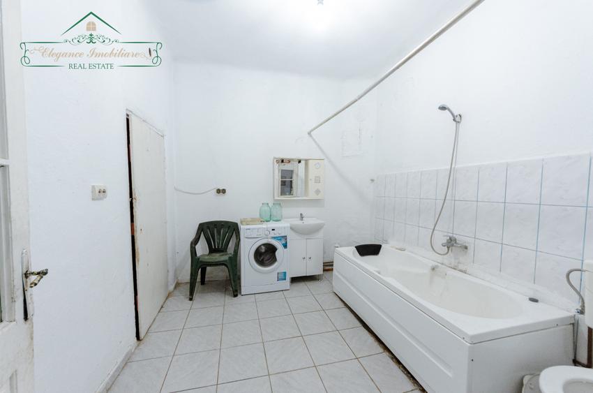 Casa cu 3 camere, zona Gradiste, Arad