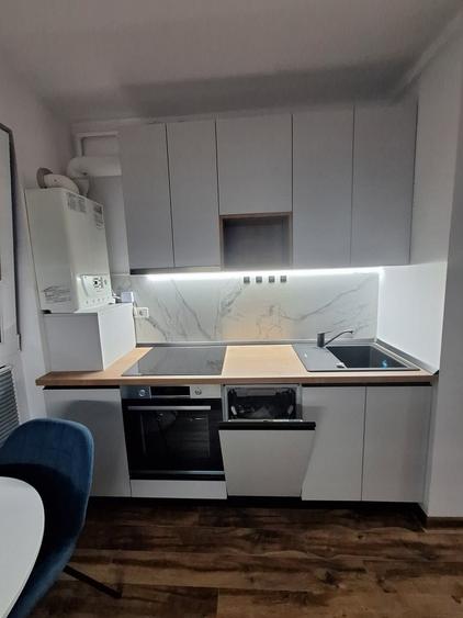 Inchiriez apartament 2 camere Quartz Residence