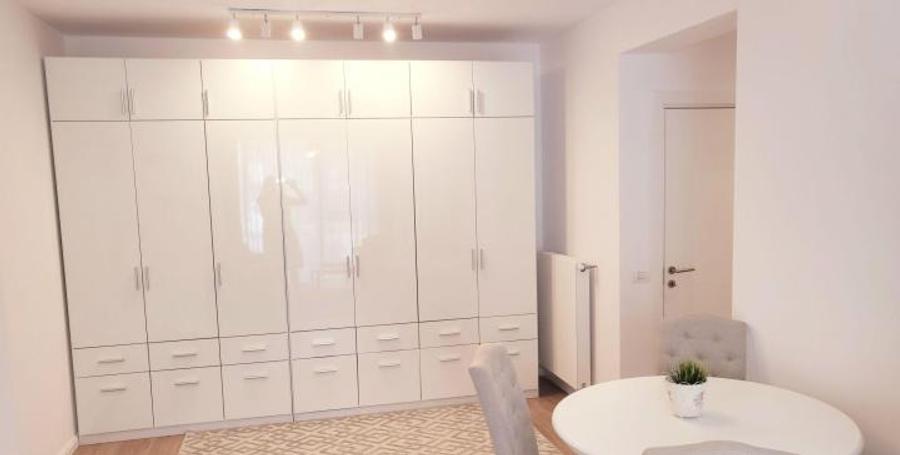 3 camere Baneasa Complet mobilat si utilat Loc de parcare in fata apartamentului