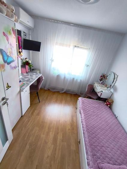 Vând apartament 2 camere