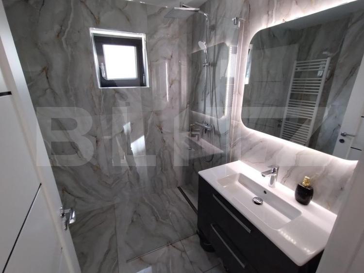 Apartament 3 camere, 63mp, decomandat, zona Central