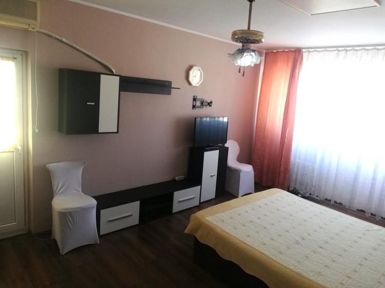 Vanzare apartament 3 camere - Imobiliare MAXICONFORT