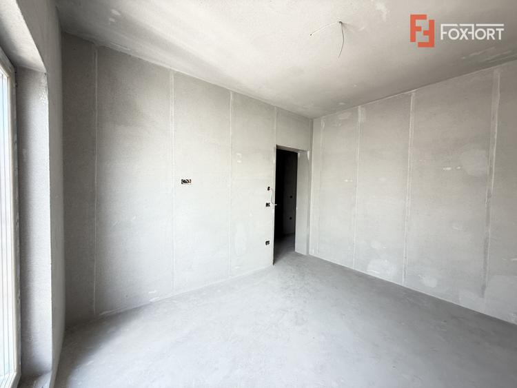 Duplex cu 4 camere | 101 mp utili | 390 mp teren | Toate utilitatile | Sacalaz