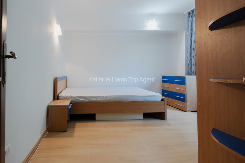 Apartament cu 3 situat pe strada Mircea cel Bătrân - 18